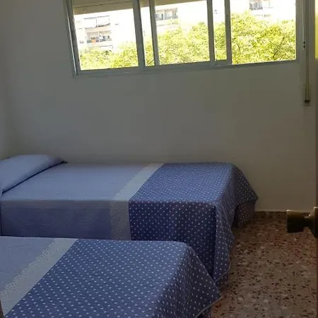 En Campello A 250m De La Playa *